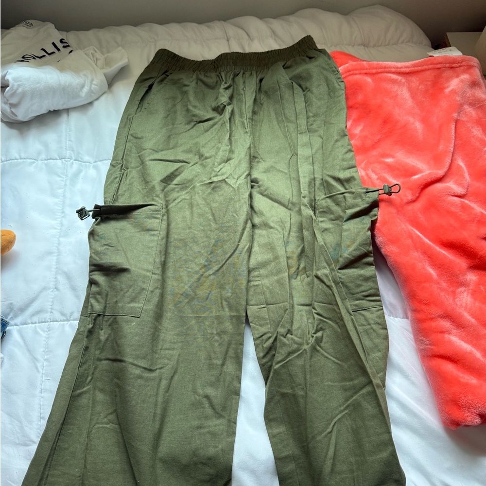PacSun Green Track Pants Relaxed Fit Utility Style